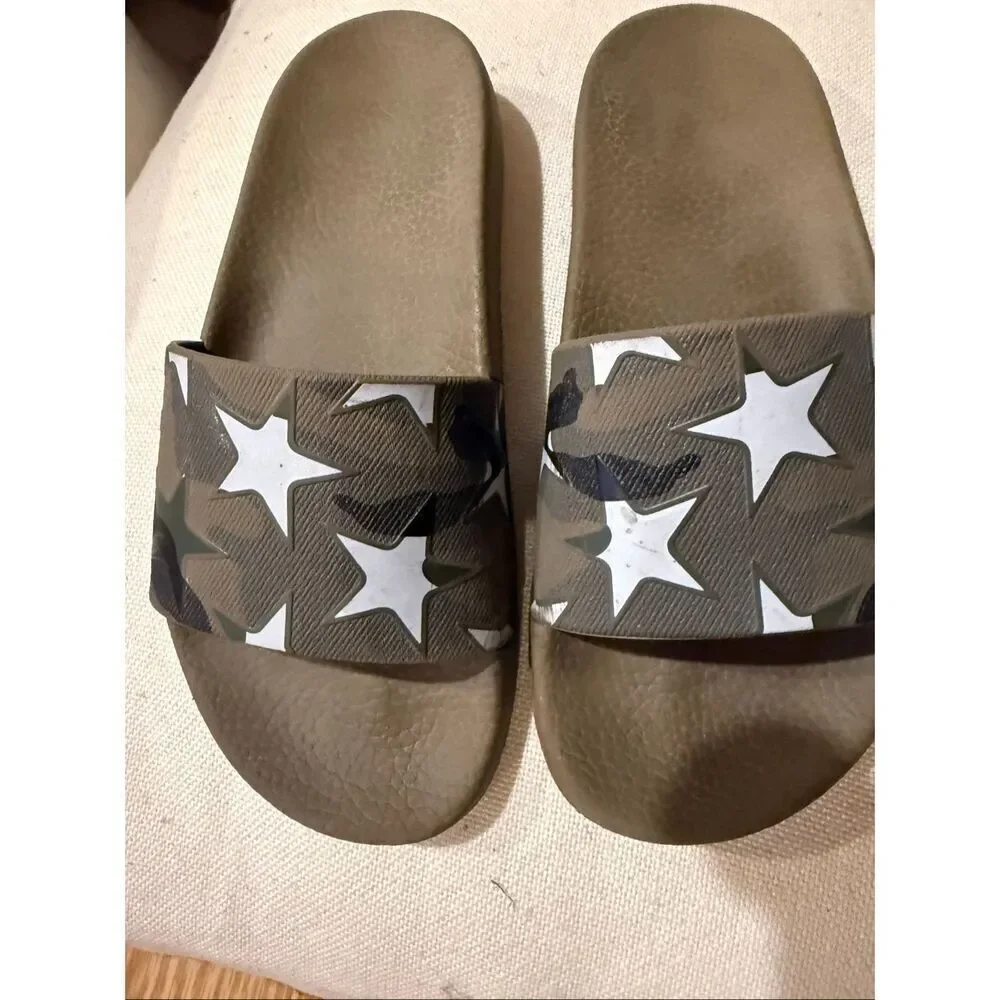 Valentino Garavani Youth Boys Star Print Camo Pool Dlidse Sandals Green Size 37